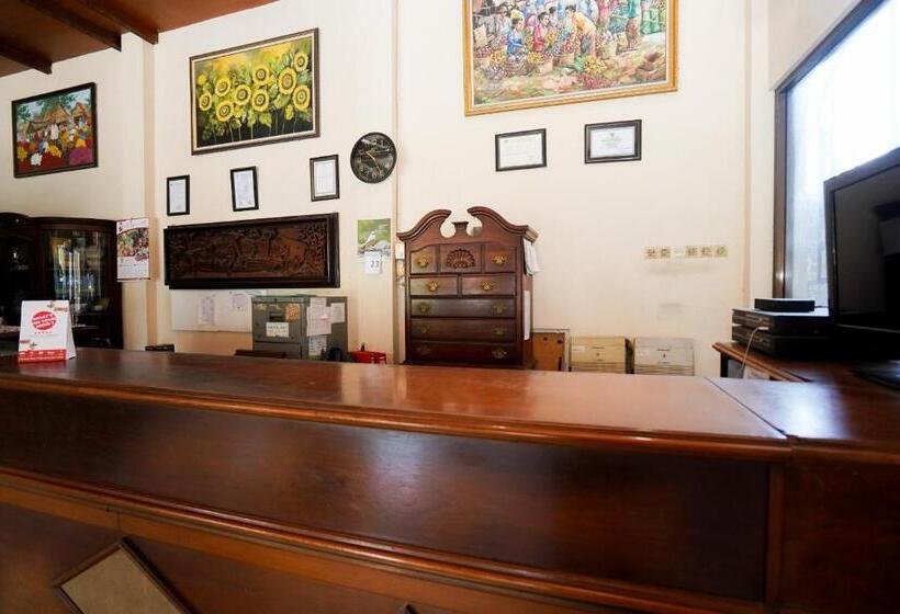 Capital O 1430 Hotel Ratna Syariah