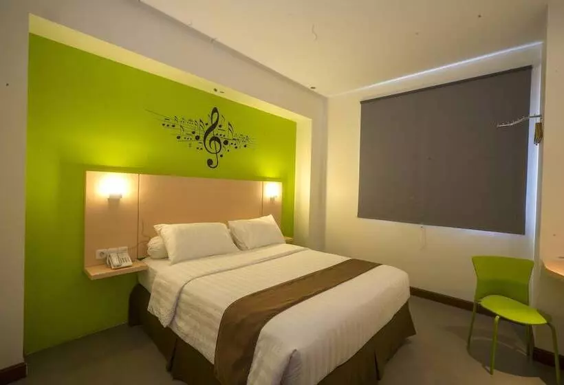 Front One Hotel Jayapura
