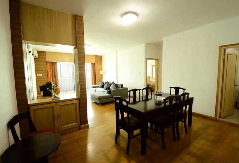 فندق Imperial Suites Bintulu