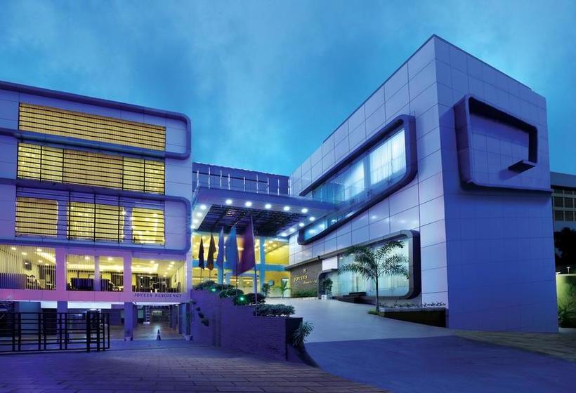 فندق Joyees Residency