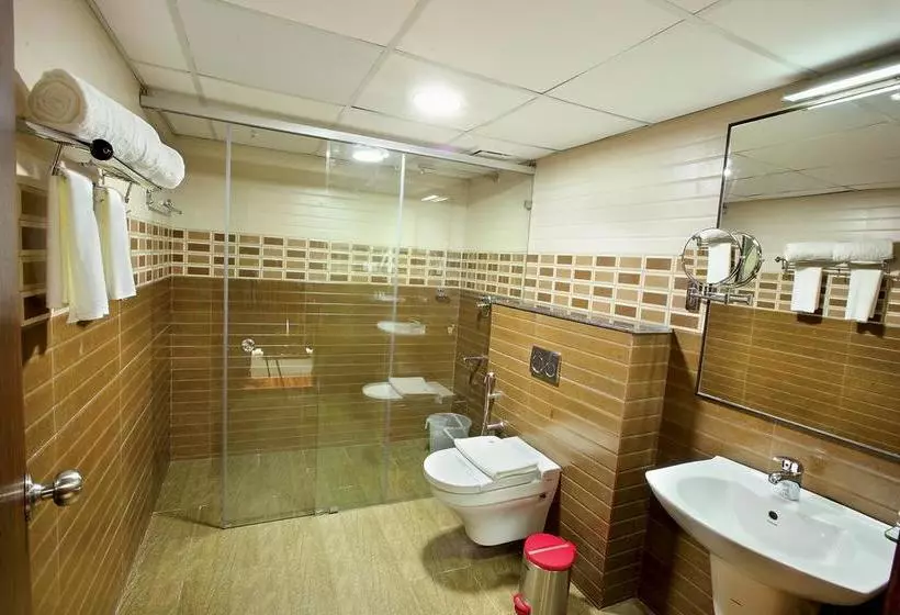 Hotel Joyees Residency