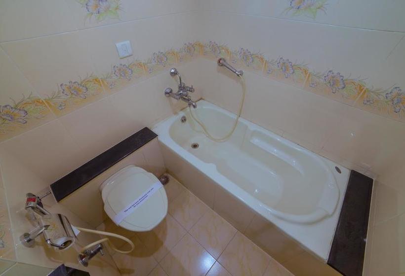 Hotel Pepper Residency