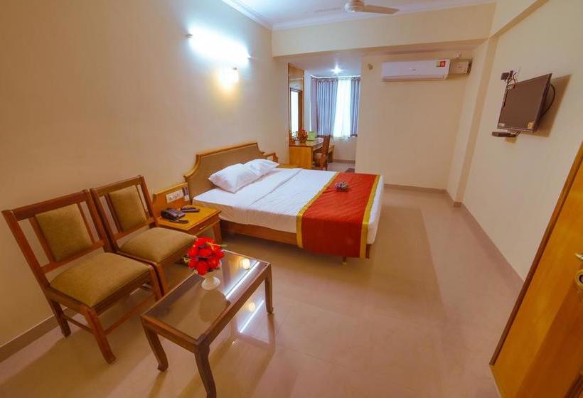 Hotel Pepper Residency