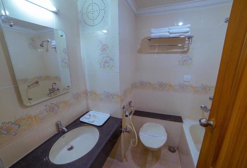 Hotel Pepper Residency