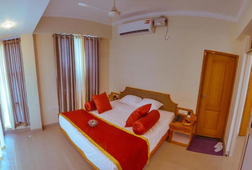 Hotel Pepper Residency