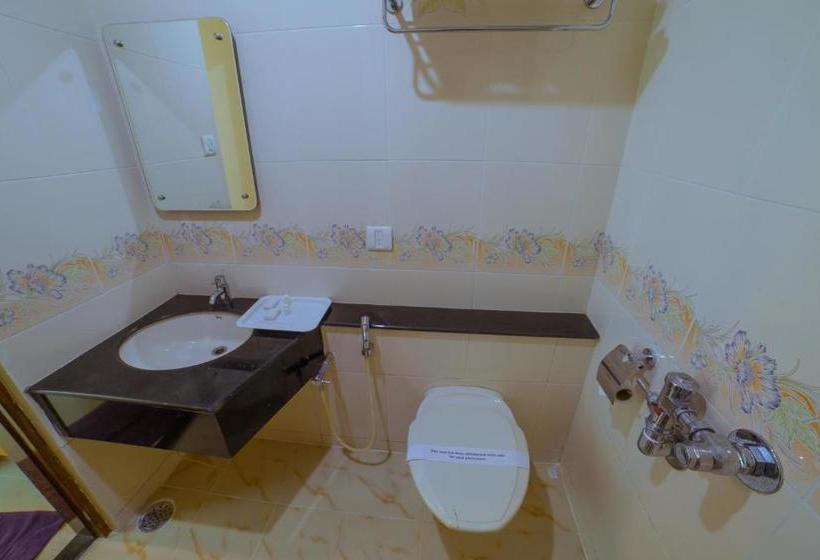 Hotel Pepper Residency