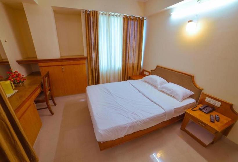 Hotel Pepper Residency