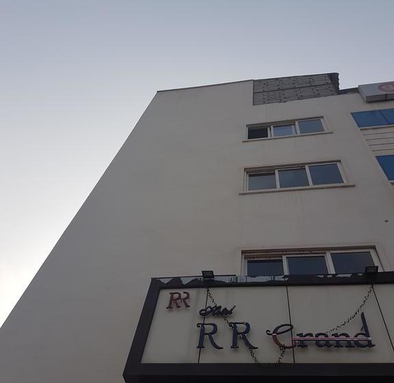 Hôtel R R Grand