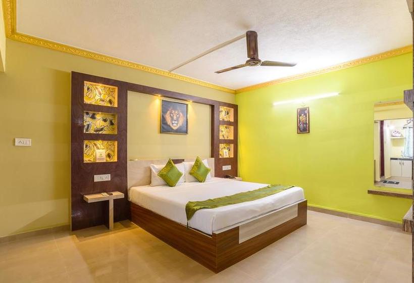 Отель Capital O 17320 Vijaya Residency