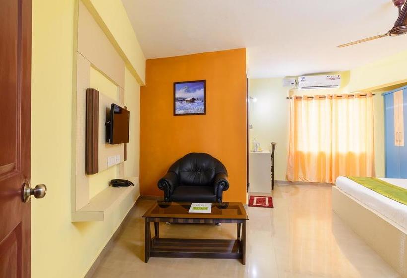 Отель Capital O 17320 Vijaya Residency