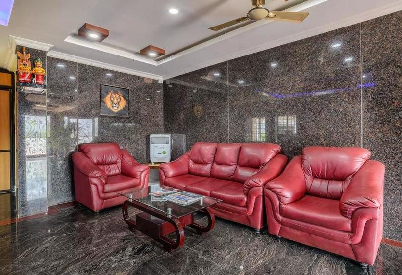 Отель Capital O 17320 Vijaya Residency