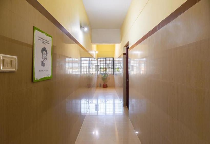 Отель Capital O 17320 Vijaya Residency