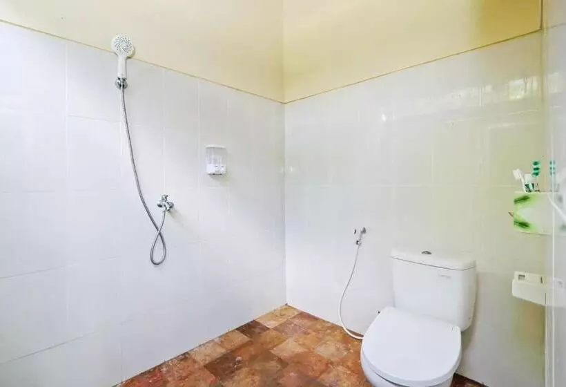 Lembongan Hostel