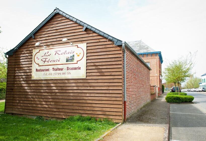 Logis Hotel Restaurant Le Relais Fleuri