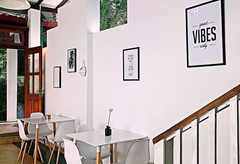 Общежитие W Villa At Yala