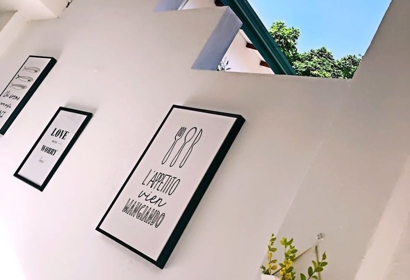 Общежитие W Villa At Yala