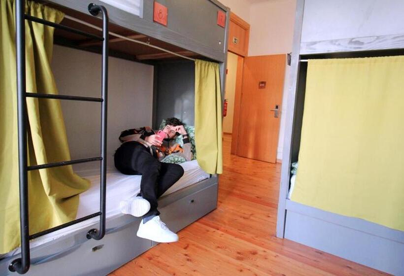 Общежитие WOT Lisbon Patio