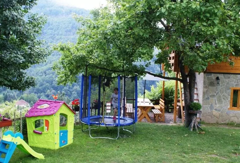 تختخواب و صبحانه Kraljska Koliba   Kralje S Cottage