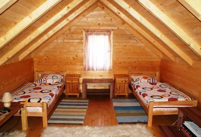 تختخواب و صبحانه Kraljska Koliba   Kralje S Cottage