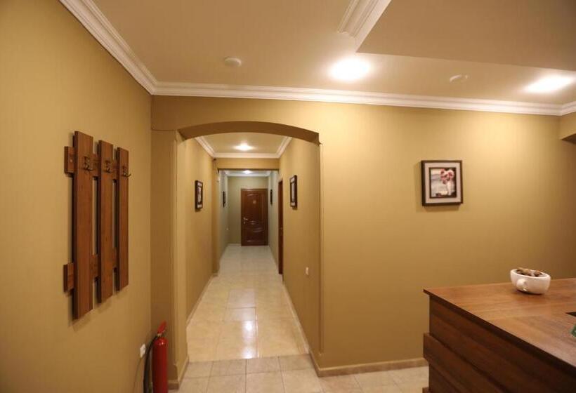 Bed & Breakfast Popock Baghramyan