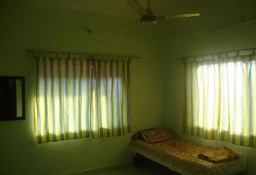 Aamiaismajoitus (B&B) Sabera Residency
