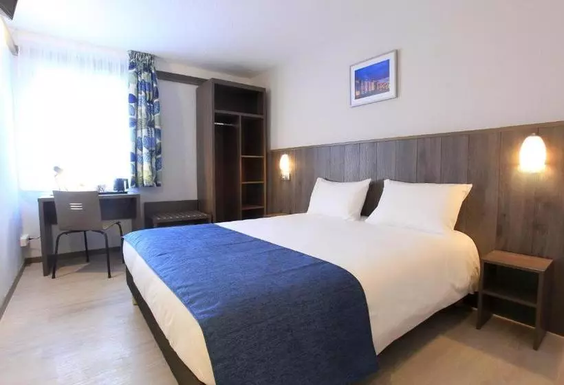 Brit Hotel Calais