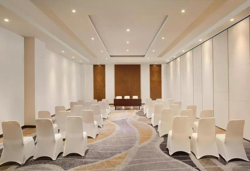 Hotelli Four Points By Sheraton Manado