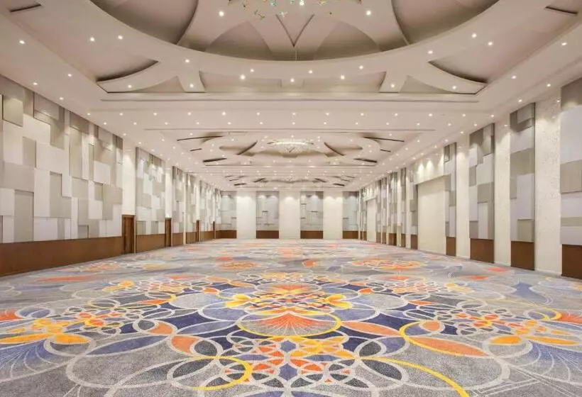 Hotelli Four Points By Sheraton Manado