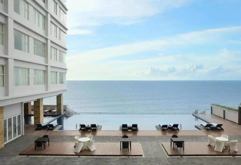 Hotelli Four Points By Sheraton Manado