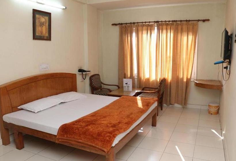 Hôtel Highland Regency