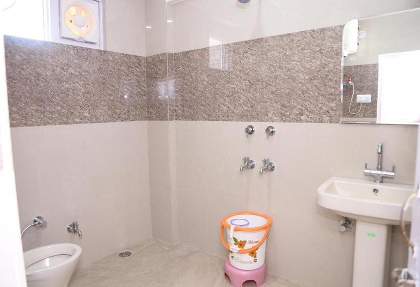 Hôtel Highland Regency