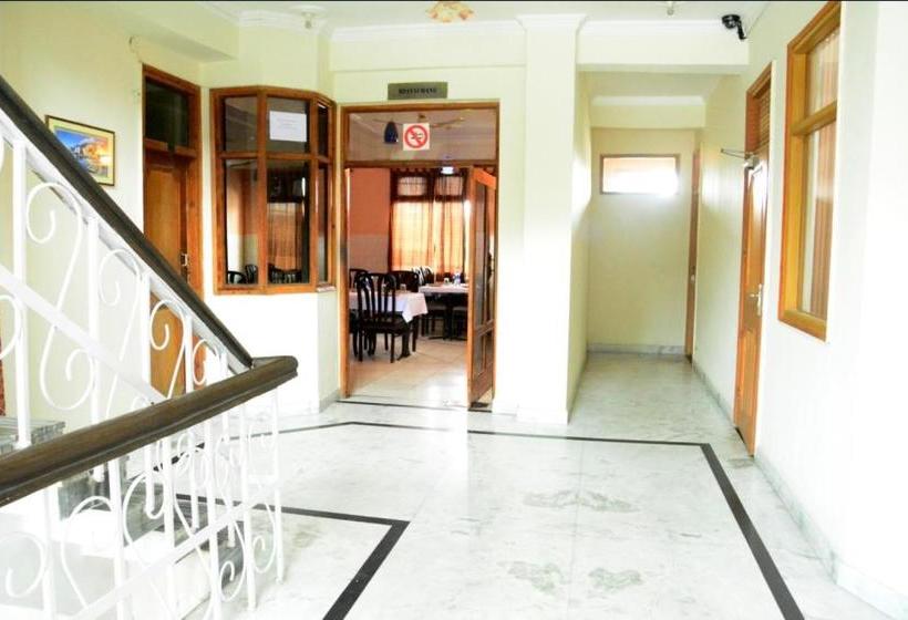 Hôtel Highland Regency