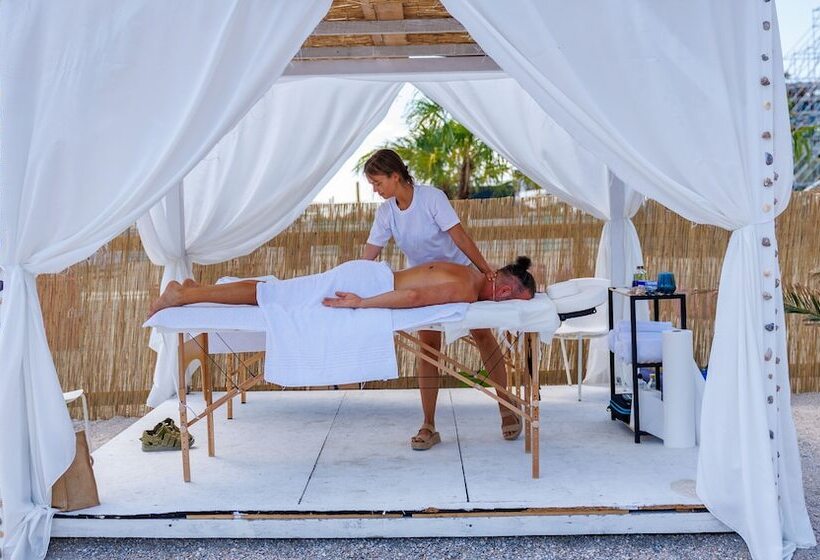 בית מלון כפרי Opera