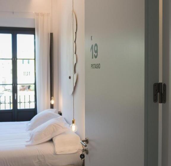 هتل Sodium Boutique