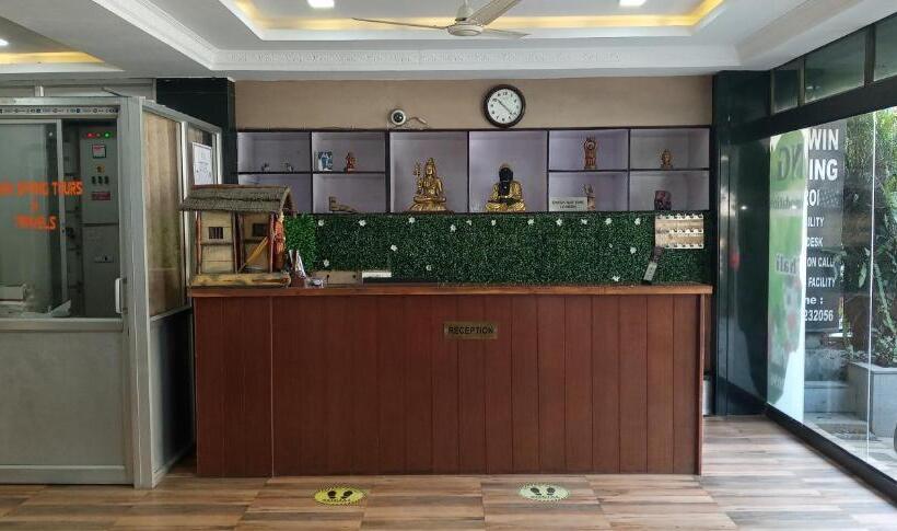 בית מלון כפרי Twin Spring