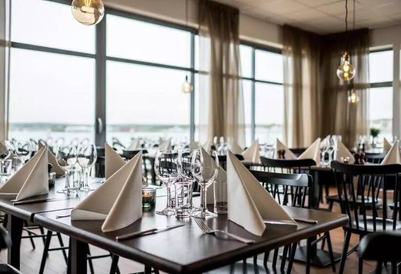 Strandpiren Hotell