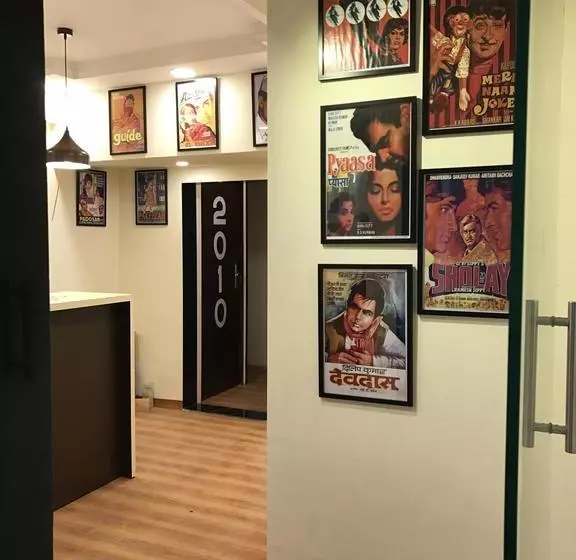 هاستل Bollywood Bed & Breakfast