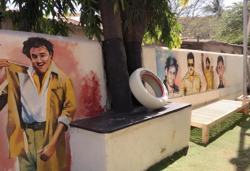 Albergue Bollywood Bed & Breakfast