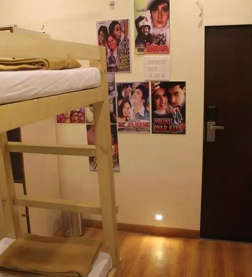 هاستل Bollywood Bed & Breakfast