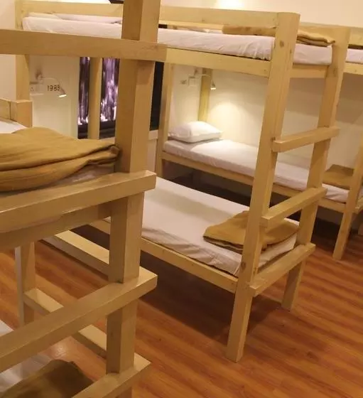 هاستل Bollywood Bed & Breakfast