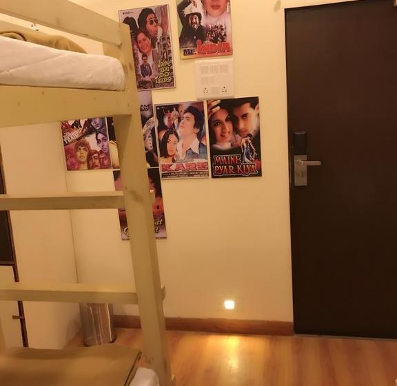 Albergue Bollywood Bed & Breakfast