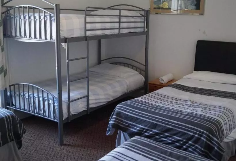 تختخواب و صبحانه Barholm