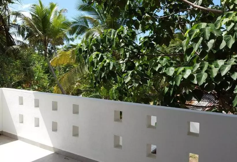 Aamiaismajoitus (B&B) Emildale Villa