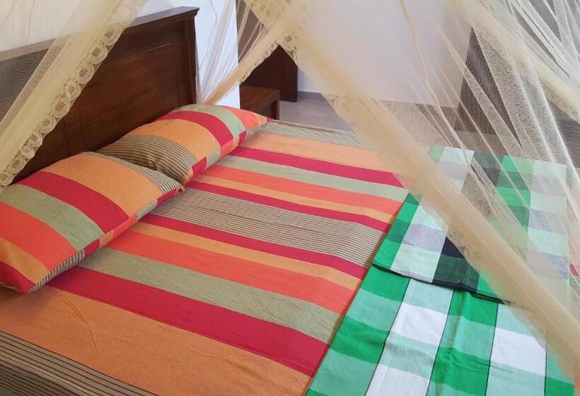 צימר Emildale Villa