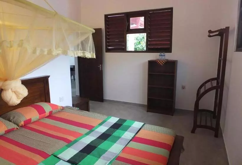 Aamiaismajoitus (B&B) Emildale Villa