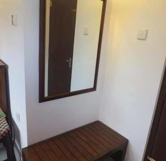 Aamiaismajoitus (B&B) Emildale Villa