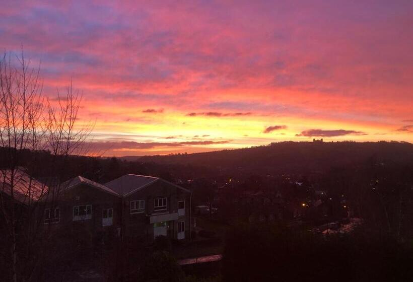 Bed and Breakfast Sheriff Lodge