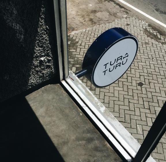 تختخواب و صبحانه Tura Turu Ngawen