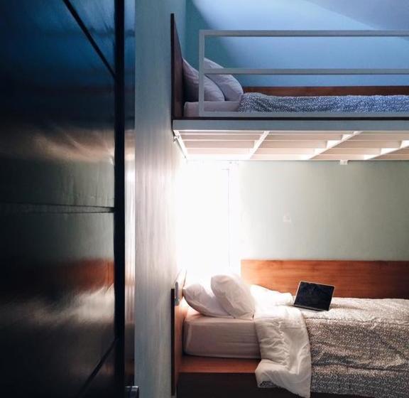 تختخواب و صبحانه Tura Turu Ngawen