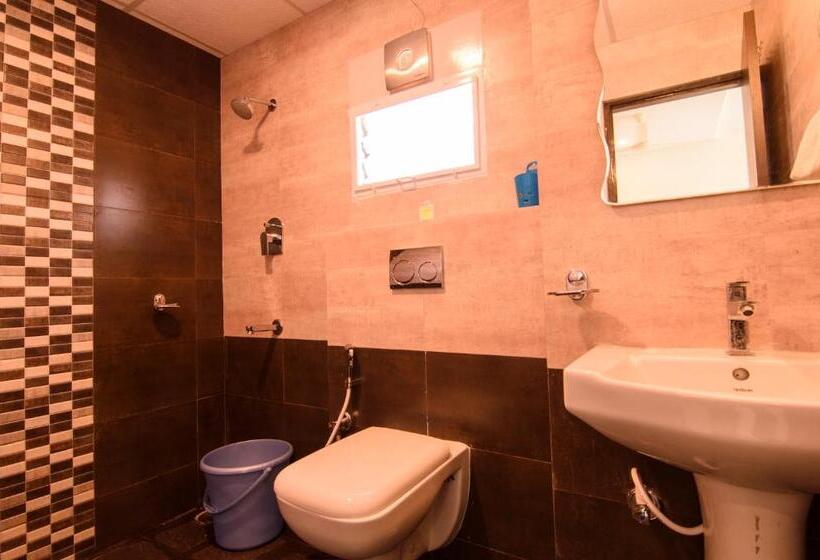 ホテル Ajantha Komforts, Bengaluru